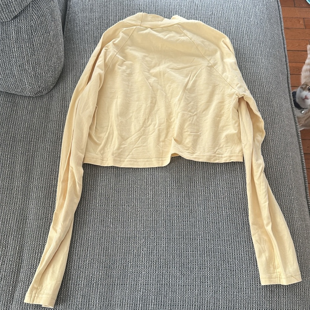 Top - Picture 2 of 2